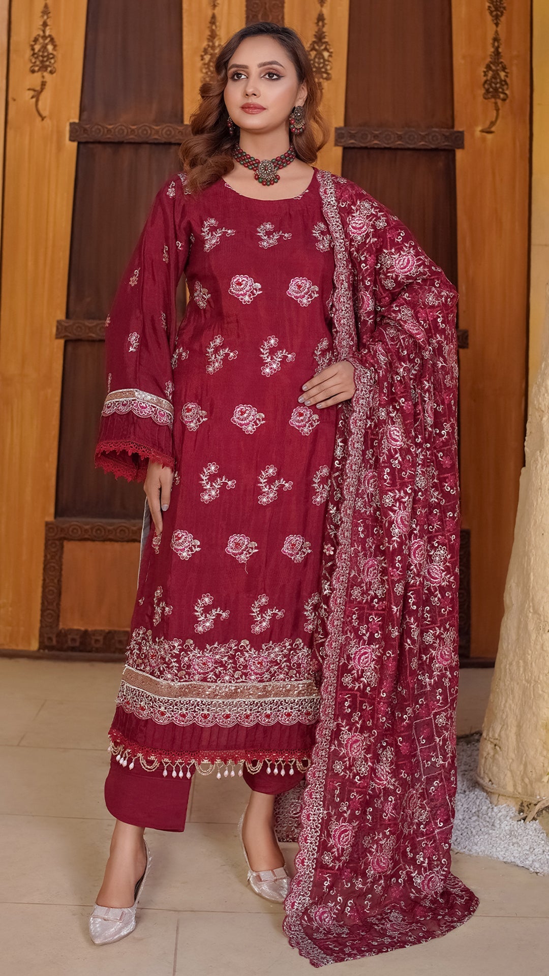Roa Silk Ensemble with Heavy Embroidered Shawl