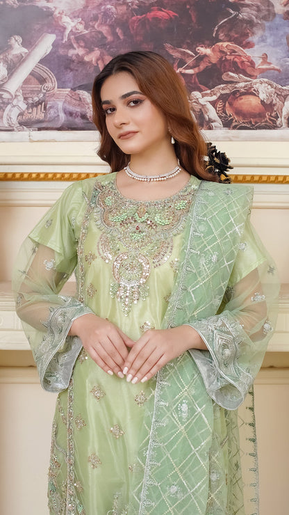 Crystal-Embellished Auraganza Outfit with 4-Sided Net Dupatta