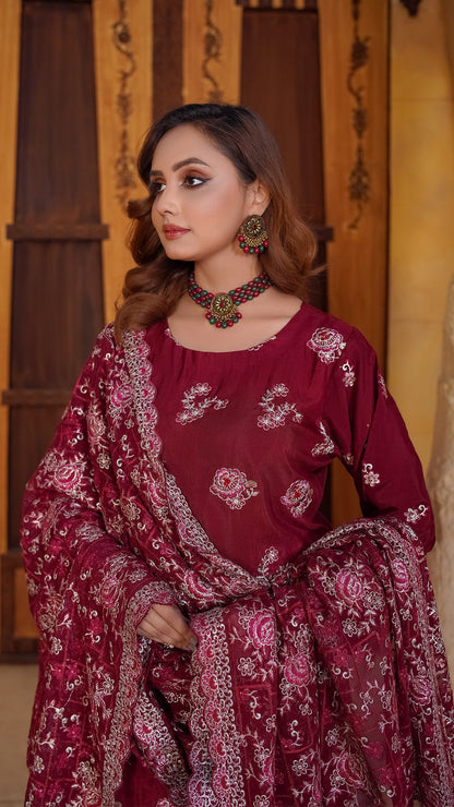 Roa Silk Ensemble with Heavy Embroidered Shawl